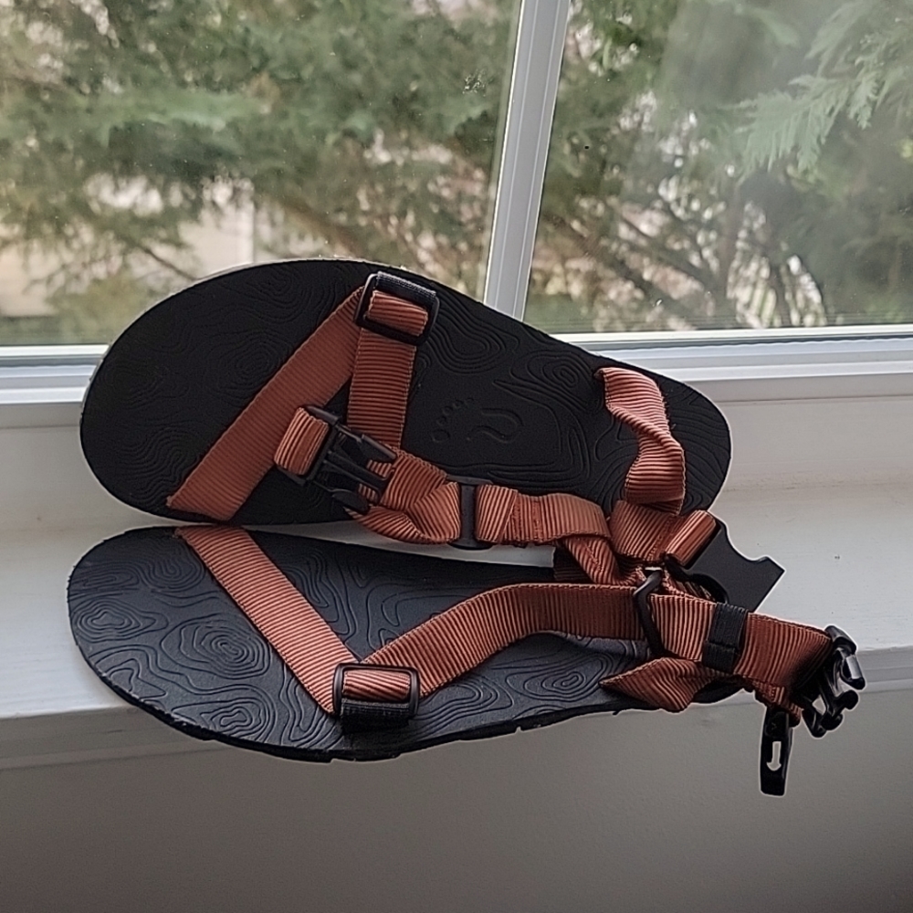 Unshoes Pah Tempe 2.0 Sandals Women's 11.5 Men's 10.5 COLOR RUST